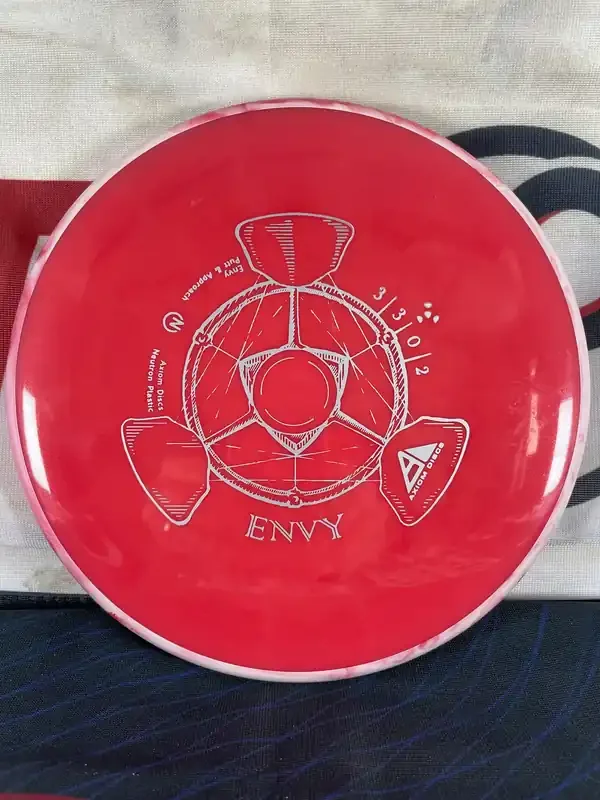 Axiom Envy Neutron Red 170g 2 Putter
