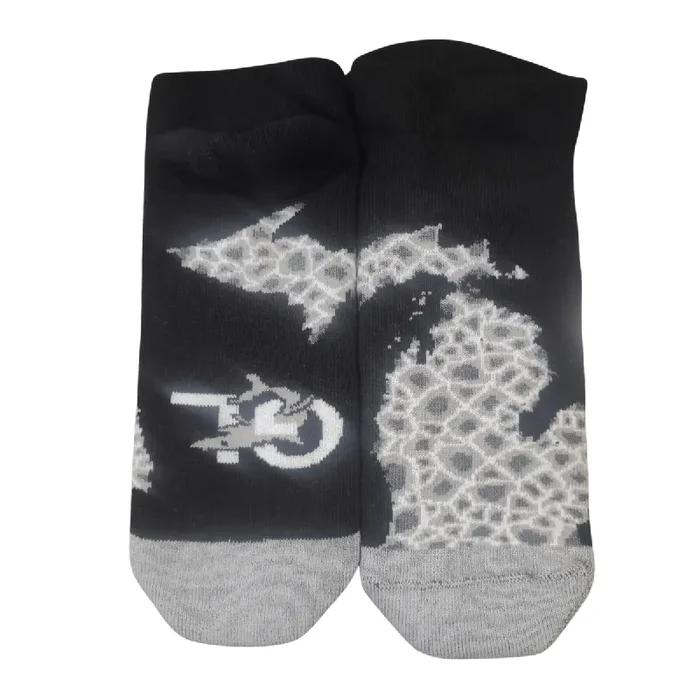 Great Lakes Shark Co. Ankle Socks – Men‘s Shoe 6-13 – Women‘s Shoe 7-14 – MI Black Polka Petoskey