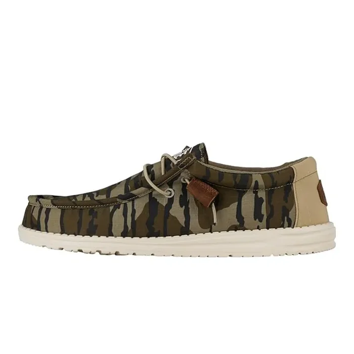 Hey Dude Men‘s Wally Slip-On Casual Shoes – Mossy Oak Camo – 9