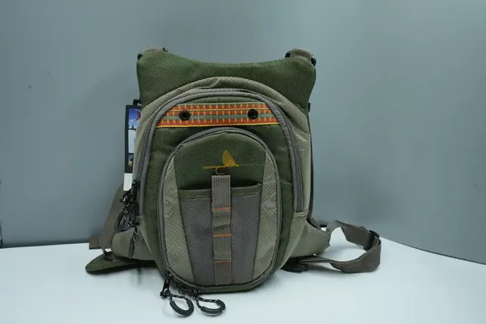 Used Pacific Fly Shanandoah Chest Pack