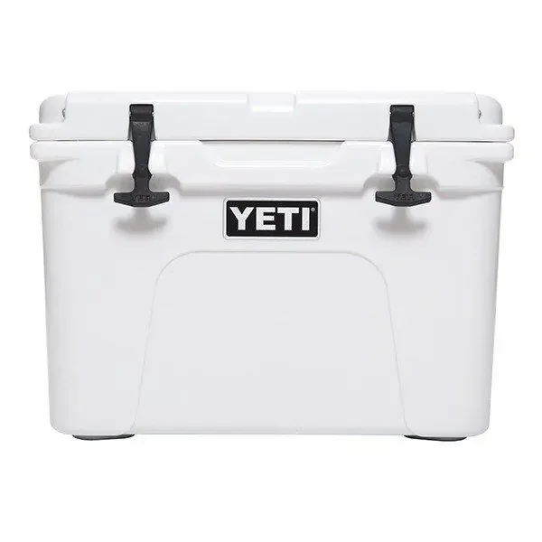YETI Tundra 35 Hard Cooler – White